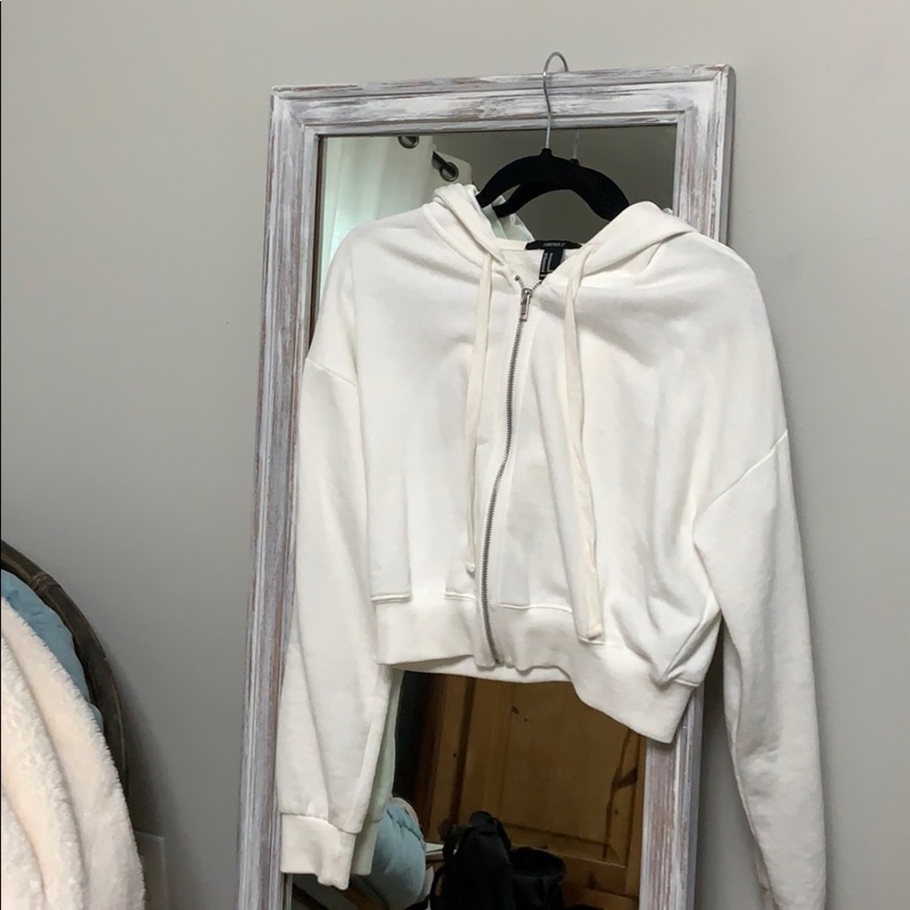 Forever 21 crop white sweatshirt